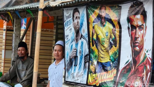 Kampung Gila Bola Pamekasan Semarak Piala Dunia 2026 kampung gila bola di Dusun Mayang, Desa Branta Pesisir, Kecamatan Tlanakan, Pamekasan Piala Dunia 2026