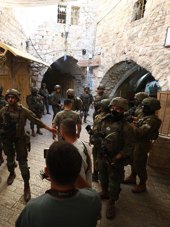 Pengamanan Diperketat saat Warga Israel Masuki Kota Tua Hebron