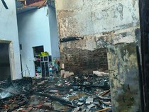 Korsleting Baterai Motor Listrik Hanguskan Rumah di Banyuwangi