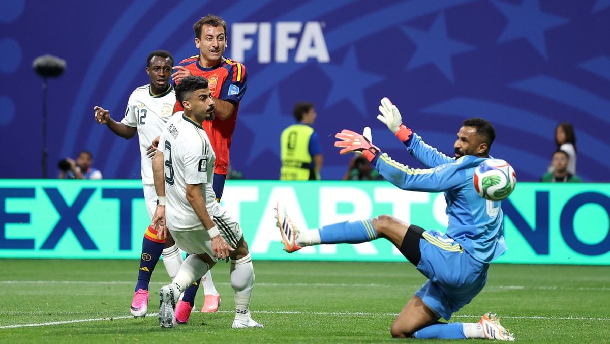 Spanyol vs Arab Saudi