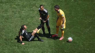 Viral Wasit Piala Dunia 2026 Kram di Akhir Laga, Korban Cuaca Terik?