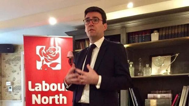 Anggota parlemen Inggris, Andy Burnham. (Facebook/BurnhamGM)