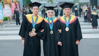 Menanggapi berita bohong tersebut, Asahnty mengaku gak mau ambil pusing.  Foto: Instagram @ashanty_ash