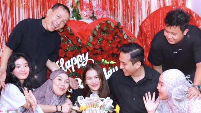 Ayu Ting Ting