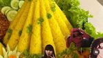 Ayu Ting TingUlang Tahun ke-34, Dapat Banyak Kue hingga Nasi Tumpeng Unik
