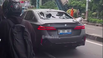 Pelajaran dari BMW Listrik yang Diamuk Massa