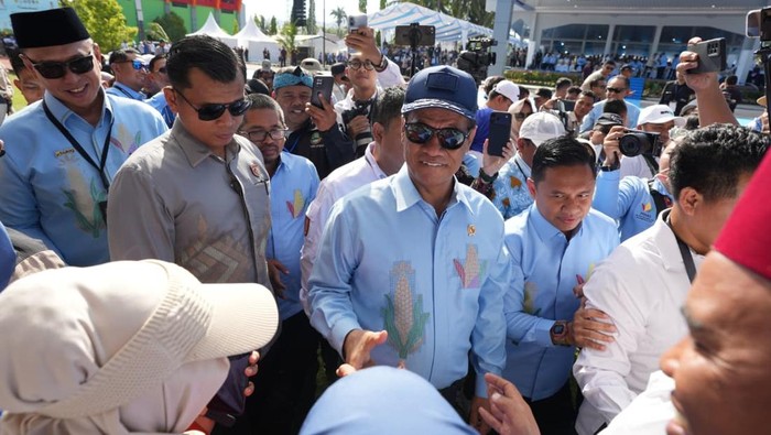BULOG Perkuat Komitmen Swasembada Pangan di PENAS Petani Nelayan 2026