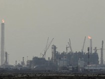 13 Orang Tewas Akibat Ledakan Fasilitas LNG di Qatar