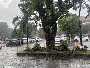 Hujan Saat Kemarau Bulan Juni, BMKG Ingatkan Cuaca Ekstrem Landa Jatim