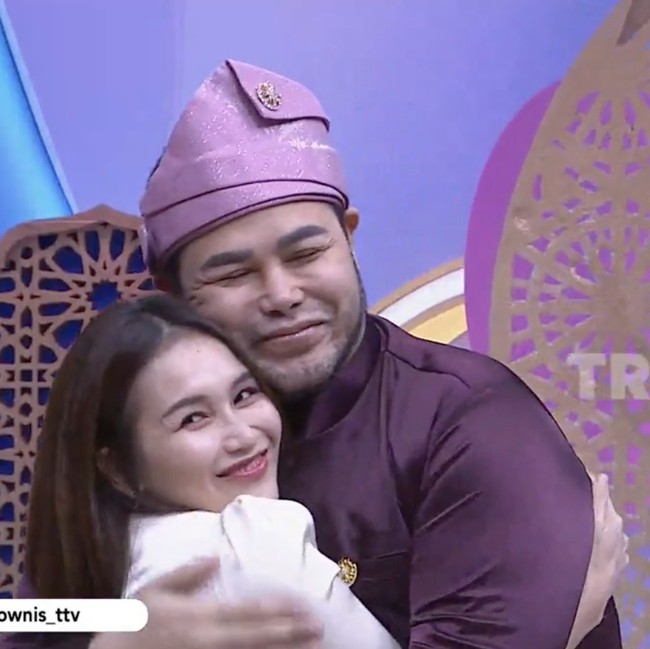 Kata Bijak Ivan Gunawan soal Mencintai Ayu Ting Ting