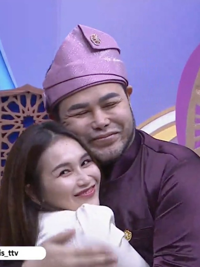Kata Bijak Ivan Gunawan soal Mencintai Ayu Ting Ting