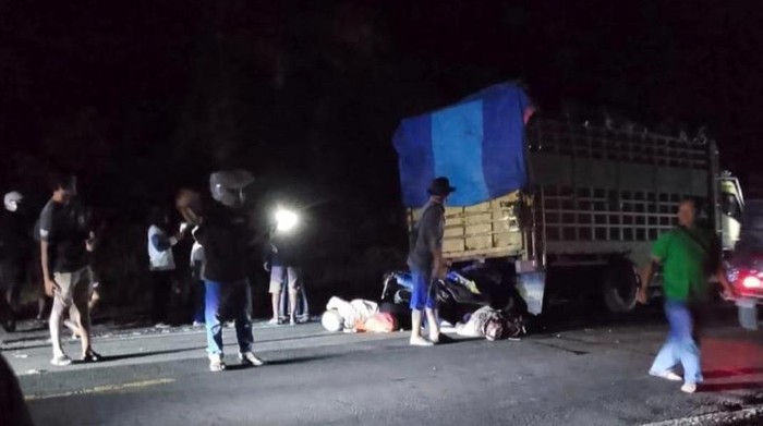 Kejadian dua korban terkapar di dekat truk mogok di Kotawaringin Barat. (dok istimewa)