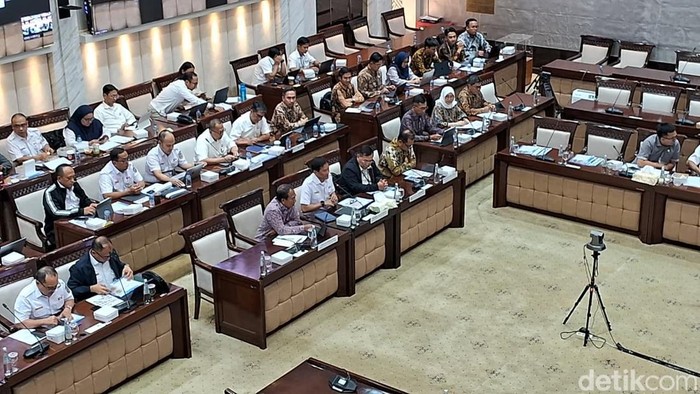Komisi XI menerima laporan penggunaan PMN dari BUMN