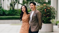 Lyodra diajak Randy Martin ke sebuah tempat untuk perayaan ulang tahunnya yang ke-23. Wajahnya terlihat sudah tampak antusias banget ya. (Foto: dok Instagram randymartinnn)