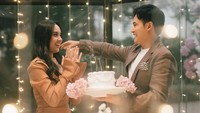 Kejutan! Selamat ulang tahun sayang, tulis Randy Martin dilihat di Instagram, Senin (22/6/2026). Cinta kamu, baby. Terima kasih, komen Lyodra. (Foto: dok Instagram randymartinnn)