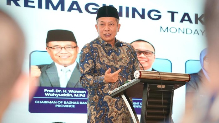 Menteri Koperasi (Menkop) Ferry Juliantono