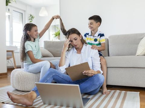 Orang Dewasa Tidak Suka Anak Kecil