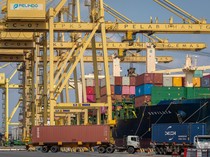 Arus Logistik Terus Bergerak, Neraca Perdagangan RI Surplus US$ 5,64 M