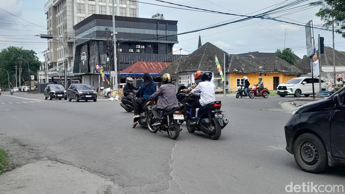 Persimpangan Jalan Gajah Mada dan Jalan Wahid Hasyim, Medan. (Foto: Rechtin Hani Ritonga/detikSumut)