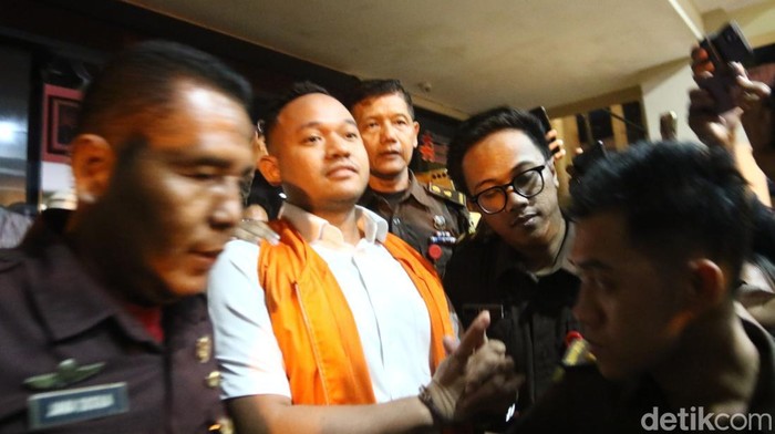 Raudi Akmal ditetapkan tersangka kasush hibah pariwisata Sleman tahun 2020.
