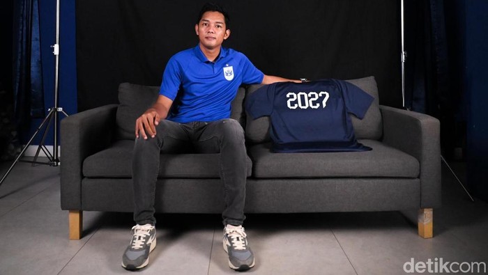 Rizky Darmawan dipastikan bertahan di PSIS musim depan.