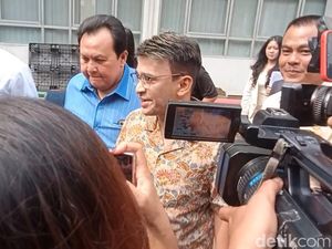 Pengacara Ruben Onsu Sentil Pacar Sarwendah: Jangan Ambil Peran Ayah!
