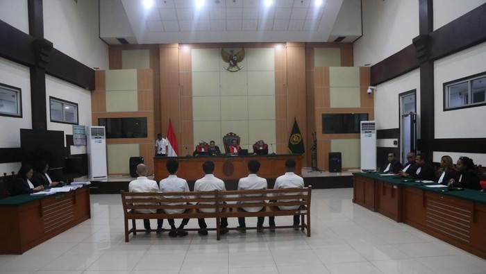 Sidang Terdakwa Pembunuhan Kacab Bank