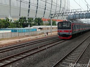 Nonton Bola dan Konser di JIS Kini Bisa Naik KRL