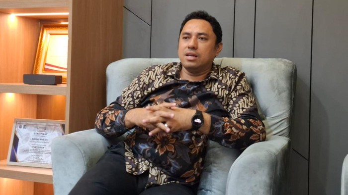 Wakil Ketua DPRD Kota Surabaya Bahtiyar Rifai