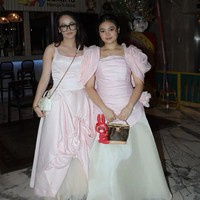 Banyak netizen yang ikut memuji pesona kecantikan Amora di acara prom night tersebut. Cantik amattt Amora, tulis salah satu komentar. Aura cantik nya selalu terpancar dari hati hingga wajah.... komentar lain. Foto: Instagram/@amora_lemos05