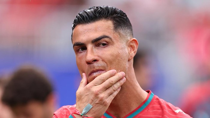 HOUSTON, TEXAS - JUNE 17: Cristiano Ronaldo of Portugal reacts during the FIFA World Cup 2026 Group K match between Portugal and Congo DR at Houston Stadium on June 17, 2026 in Houston, United States. (Photo by Robbie Jay Barratt - AMA/Getty Images)