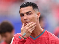 Pelatih Uzbekistan: Ronaldo Bisa Cetak Gol di Situasi Apa Pun, Hati-hati!