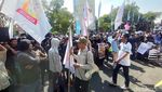 Aksi Dukung Progam MBG di DPRD Lamongan