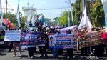 Aksi Dukung Progam MBG di DPRD Lamongan