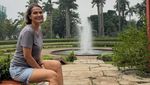 Dominique Sanda Bikin Heboh! Flashback ke Lokasi Syuting Tuyul & Mbak Yul