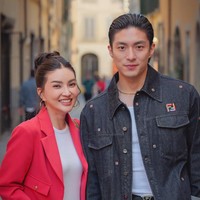 Dikenal memiliki wajah tampan dan tubuh atletis, kekasih Sarwendah itu juga selalu tampil stylish. Penampilannya juga selalu terlihat rapi dengan rambut klimis. Foto: Instagram/@giorgioantonioc