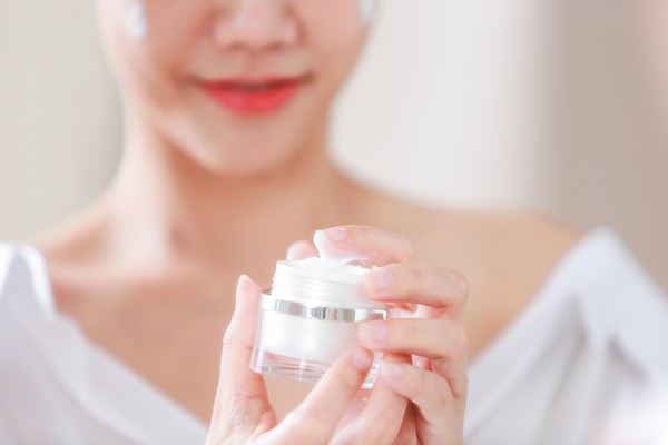 apakah glutathione aman Apakah Glutathione dalam Skincare Aman untuk Ibu Hamil?