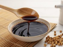 Disebut Menkes Tinggi Natrium, Ini Dampak Kebanyakan Makan Kecap Manis
