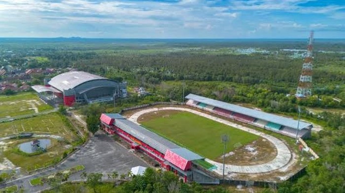 Jadi Markas Baru Adhyaksa FC, Stadion Tuah Pahoe Bersolek. (Istimewa)