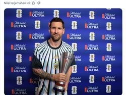 Meme Lionel Messi Dikasih Mahkota oleh Miroslav Klose