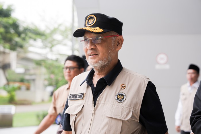 Menteri Haji dan Umrah Mochamad Irfan Yusuf atau yang akrab disapa Gus Irfan, di Terminal 3 Bandara Soekarno-Hatta, Tangerang, Banten, Selasa (23/6/2026).
