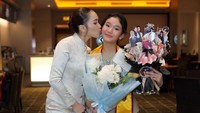 Ayu Ting Ting menjelaskan, mau memberikan pendidikan yang tegas untuk anaknya. Karena, aku kan berperan jadi ayah sekaligus ibu dan itu gak mudah, jelasnya. Foto: @arka_photographyy via Instagram @ayutingting92