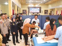 Sambut Hari Bhayangkara, Polres Banyuasin Gelar Donor Darah-Sunatan Massal