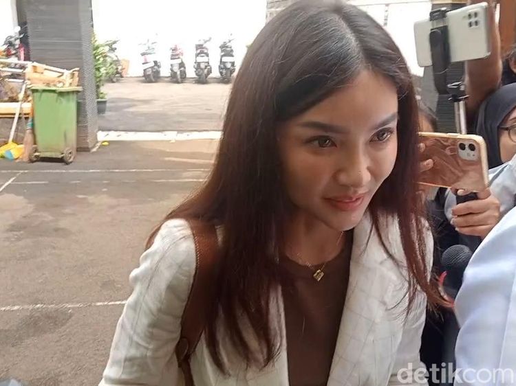 Curhat ke Komnas Perempuan, Sarwendah Gak Mau Cari Siapa Benar atau Salah