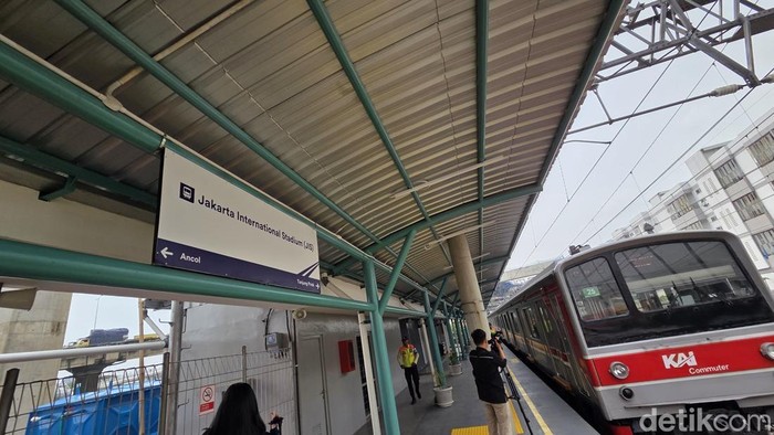 Stasiun Jakarta International Stadium (JIS) resmi beroperasi. (Taufiq S/detikcom)