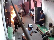 2 Pelempar Molotov Salah Sasaran ke Ibu dan Anak di Koja Ditangkap