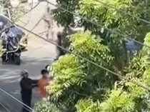 Warga Rampoang Cekcok dengan Pelangsir BBM di SPBU gegara Antre Halangi Jalan