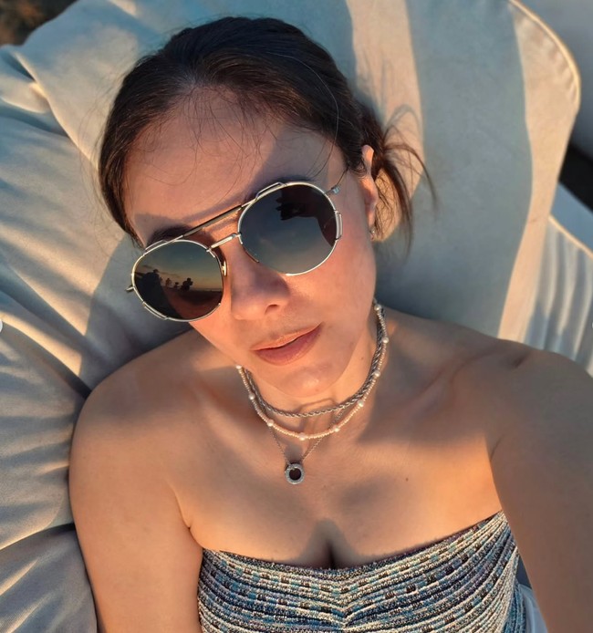 Tak sedikit yang memui penampilan awet muda Wulan. Fresh banget mom, tulis salah satu komentar. Pesona stw semakin tua semakin menyala, komentar lain. Foto: Instagram/@wulanguritno