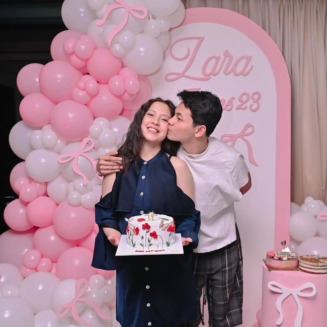 HBD Calon Mama! Zara Adhisty Rayakan Ultah Ke-23 dengan Penuh Kejutan