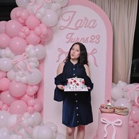 8 Potret Adhisty Zara Rayakan Ultah ke-23, Baby Bump Curi Atensi